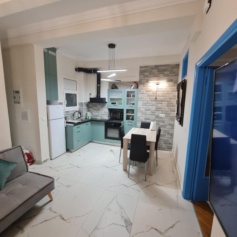Full Apartment Near Kato Patissia Atenas Exterior foto